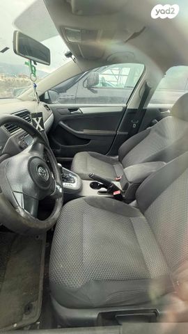 מודעת רכב פולקסווגן ג'טה 