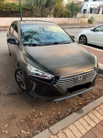 יונדאי איוניק