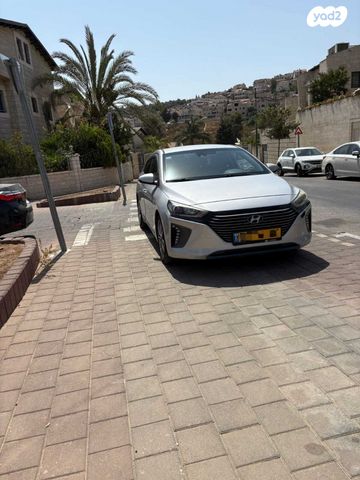 יונדאי איוניק