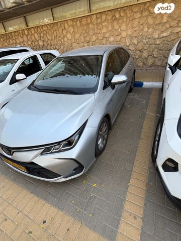 טויוטה קורולה