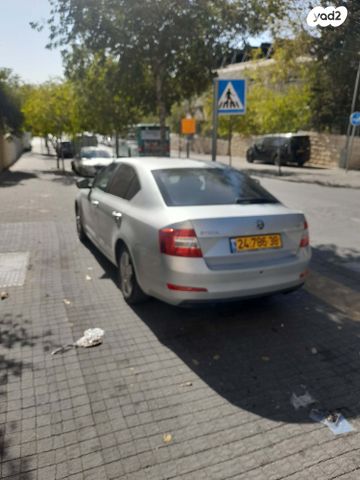 סקודה אוקטביה 