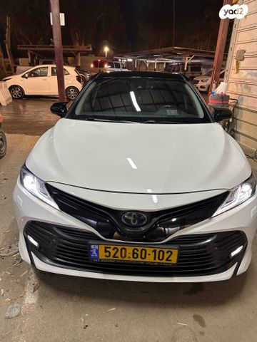 טויוטה קאמרי