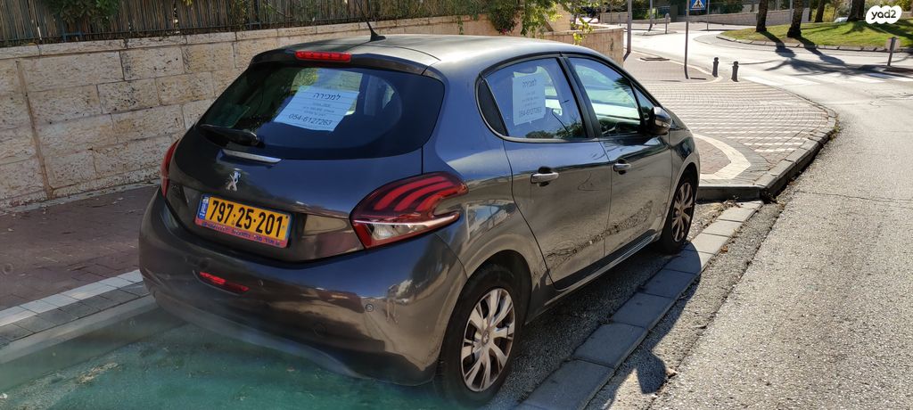 מודעת רכב פיג'ו 208