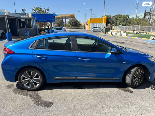 יונדאי איוניק