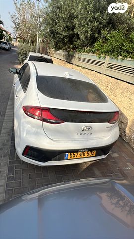 יונדאי איוניק