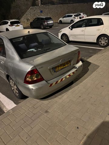 טויוטה קורולה