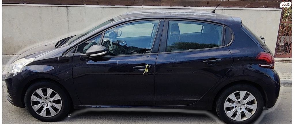 מודעת רכב פיג'ו 208