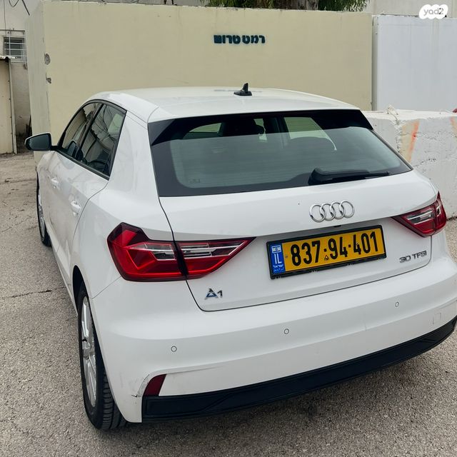 מודעת רכב אאודי A1