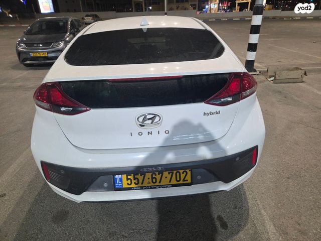 מודעת רכב יונדאי איוניק