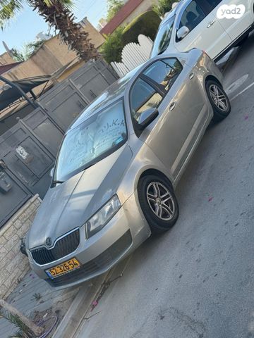 סקודה אוקטביה 
