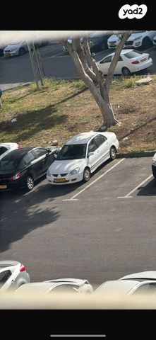 מודעת רכב מיצובישי לנסר