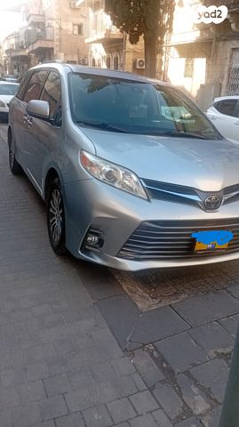 מודעת רכב טויוטה סיינה