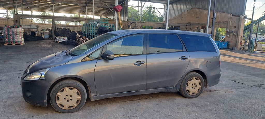 מיצובישי גרנדיס