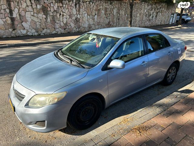 מודעת רכב טויוטה קורולה