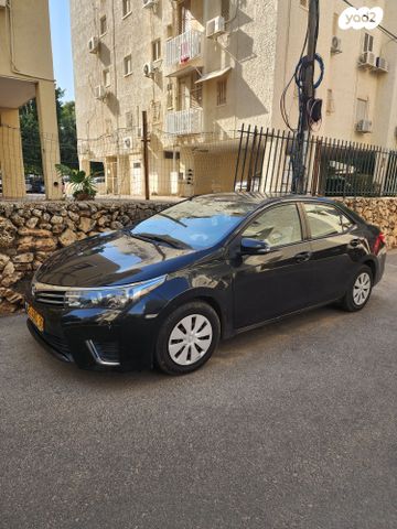 טויוטה קורולה