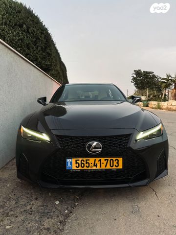 מודעת רכב לקסוס IS