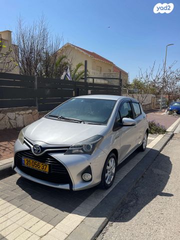 מודעת רכב טויוטה יאריס