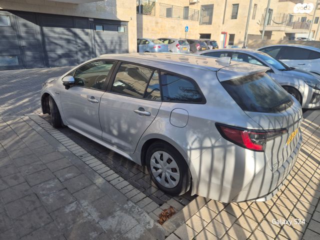 מודעת רכב טויוטה קורולה