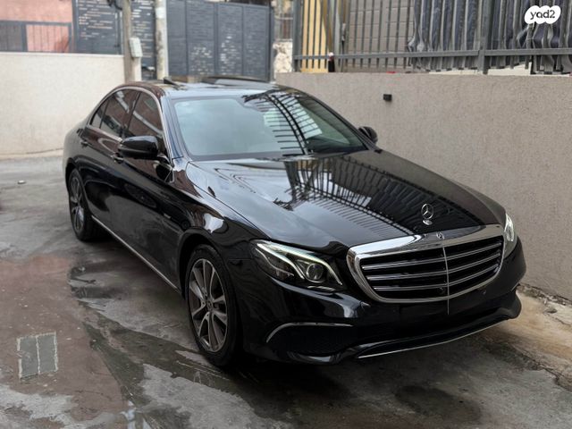 מודעת רכב מרצדס-בנץ E-class