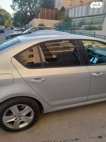 סקודה אוקטביה 