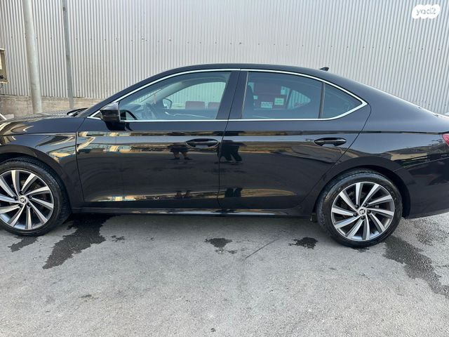 סקודה אוקטביה