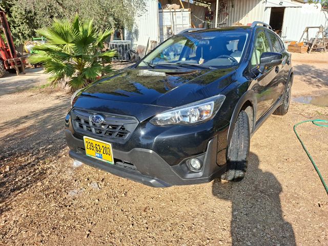 מודעת רכב סובארו XV