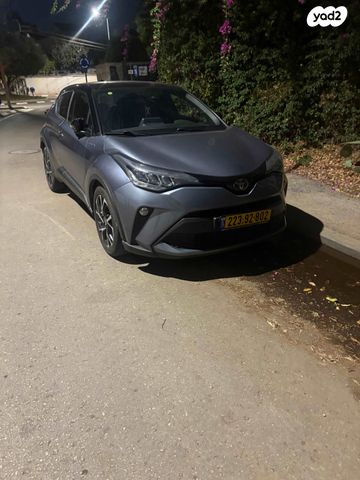 טויוטה C-HR