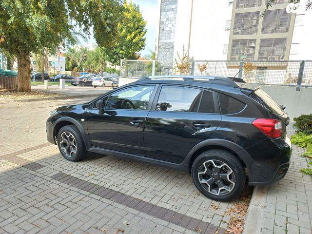 מודעת רכב סובארו XV