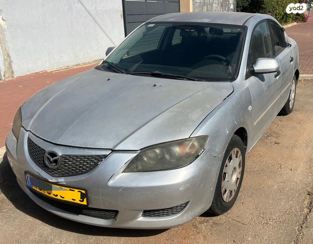 מודעת רכב מאזדה 3