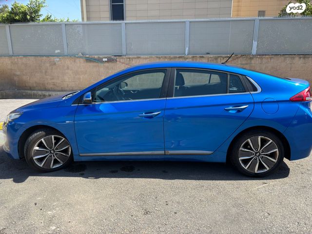 יונדאי איוניק