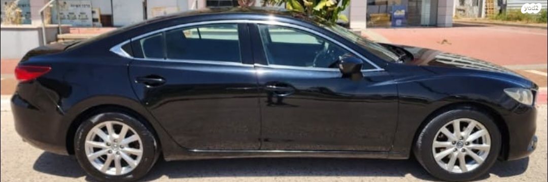 מודעת רכב מאזדה 6