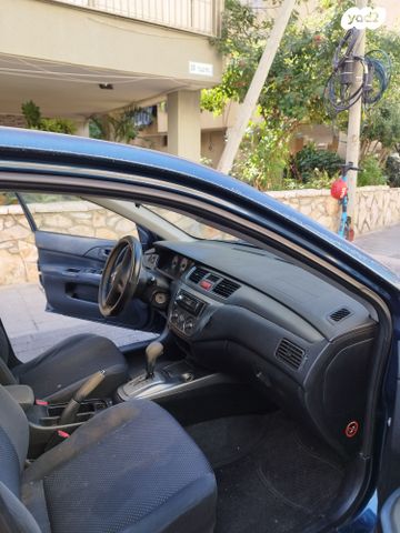 מיצובישי לנסר