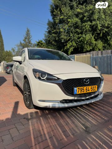 מודעת רכב מאזדה 2