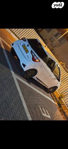 מודעת רכב טויוטה יאריס