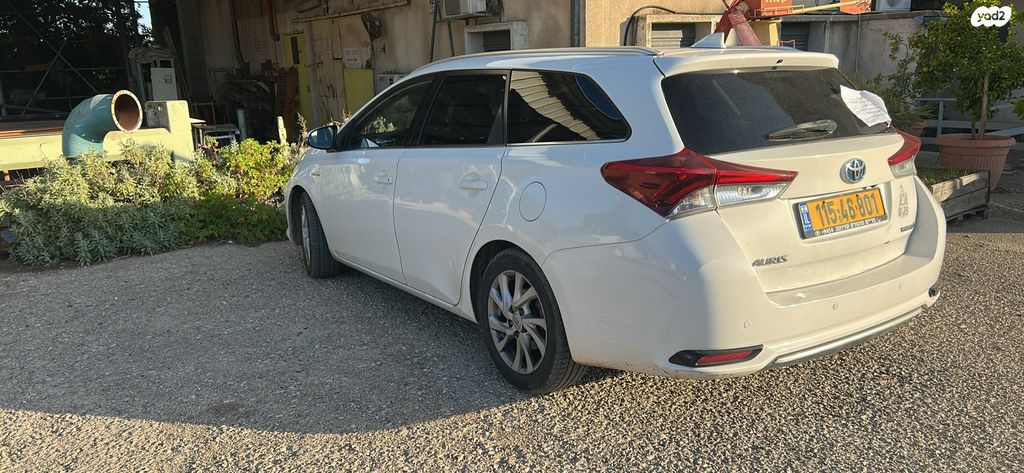 טויוטה אוריס