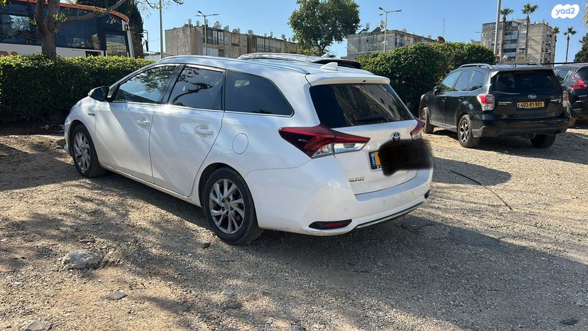 טויוטה אוריס