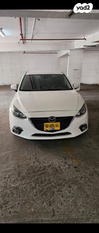 מאזדה 3