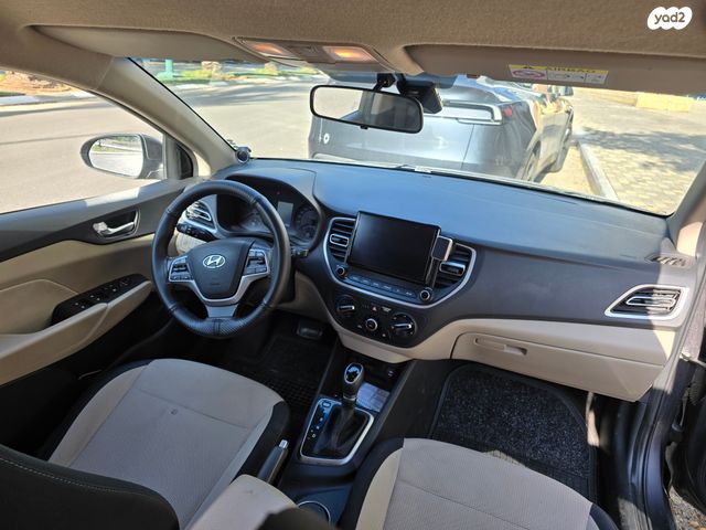 יונדאי אקסנט i25