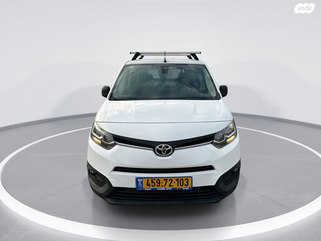 טויוטה פרואייס סיטי