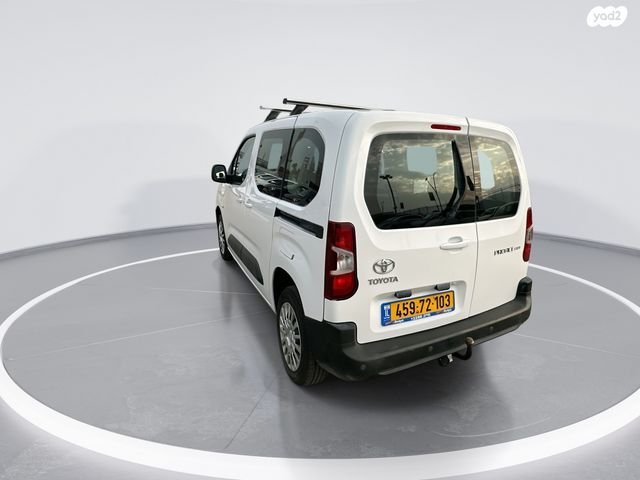 טויוטה פרואייס סיטי