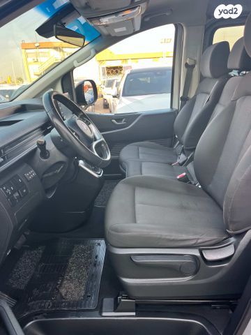 יונדאי סטאריה