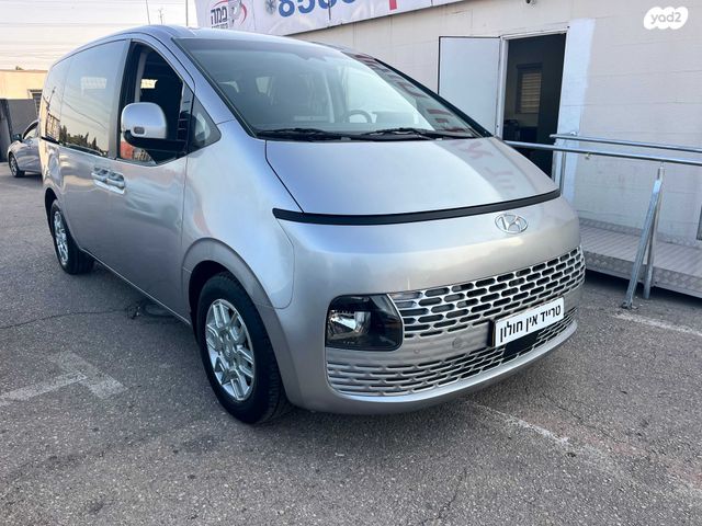 מודעת רכב יונדאי סטאריה