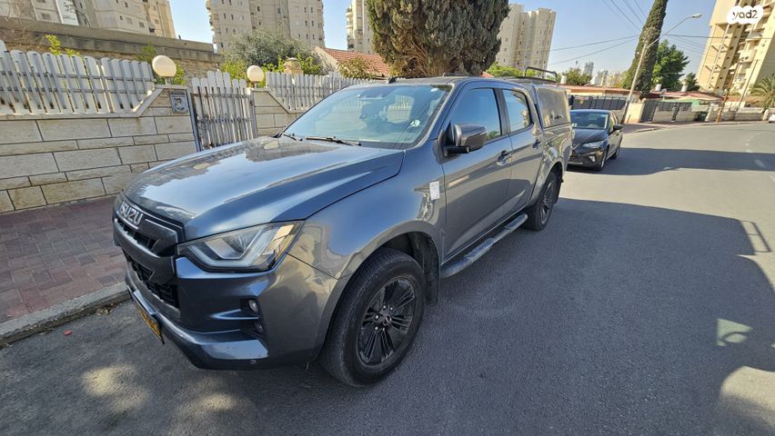 מודעת רכב איסוזו די-מקס
