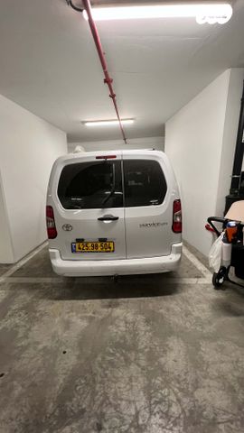 טויוטה פרואייס סיטי