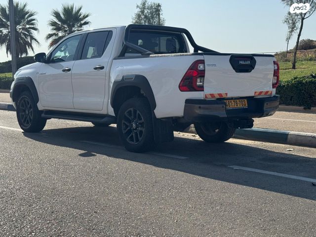 טויוטה היילקס