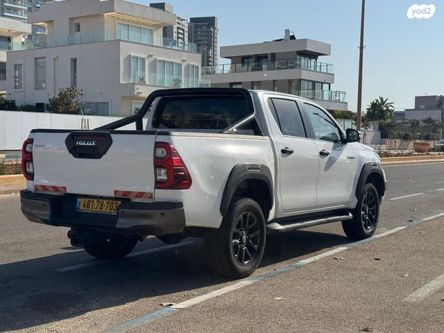 טויוטה היילקס