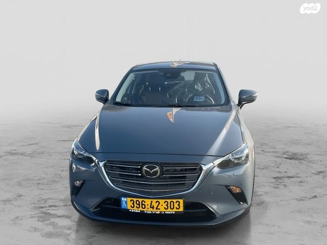 מודעת רכב מאזדה CX-3
