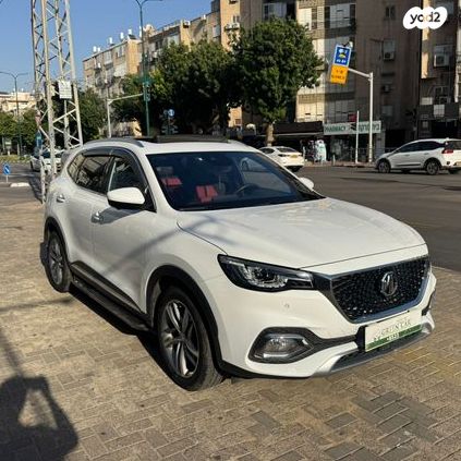 מודעת רכב אם ג'י EHS PHEV