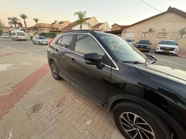 מיצובישי אקליפס קרוס