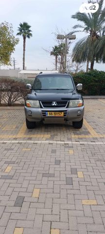 מיצובישי פג'רו